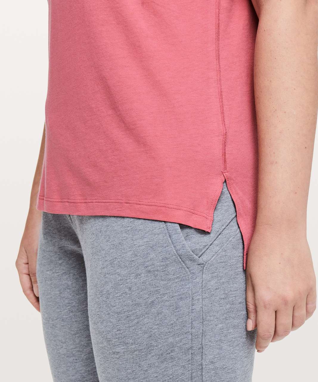 Lululemon Jericho Crew Short Sleeve *Light - Cherry Dust