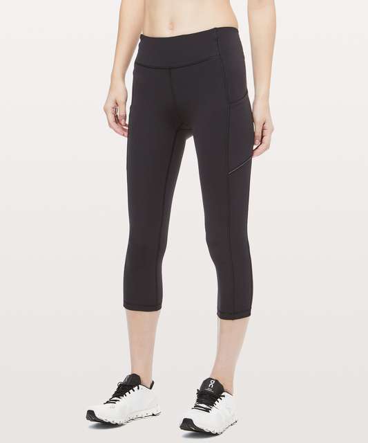 Lululemon Speed Up Crop (21