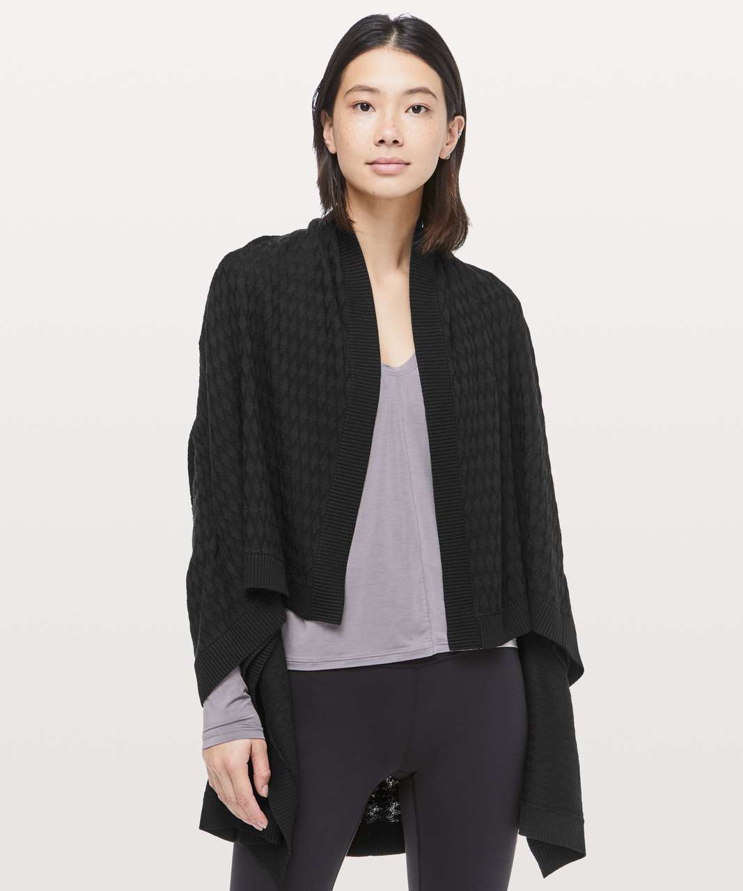 Lululemon Divinity Poncho *Woven - Black