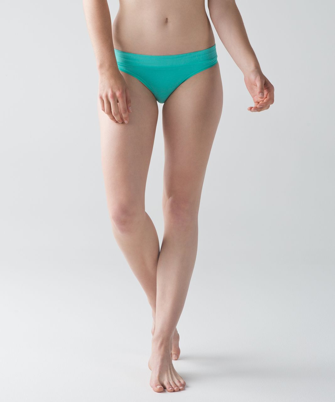 Lululemon Mula Bandhawear Thong - Bali Breeze