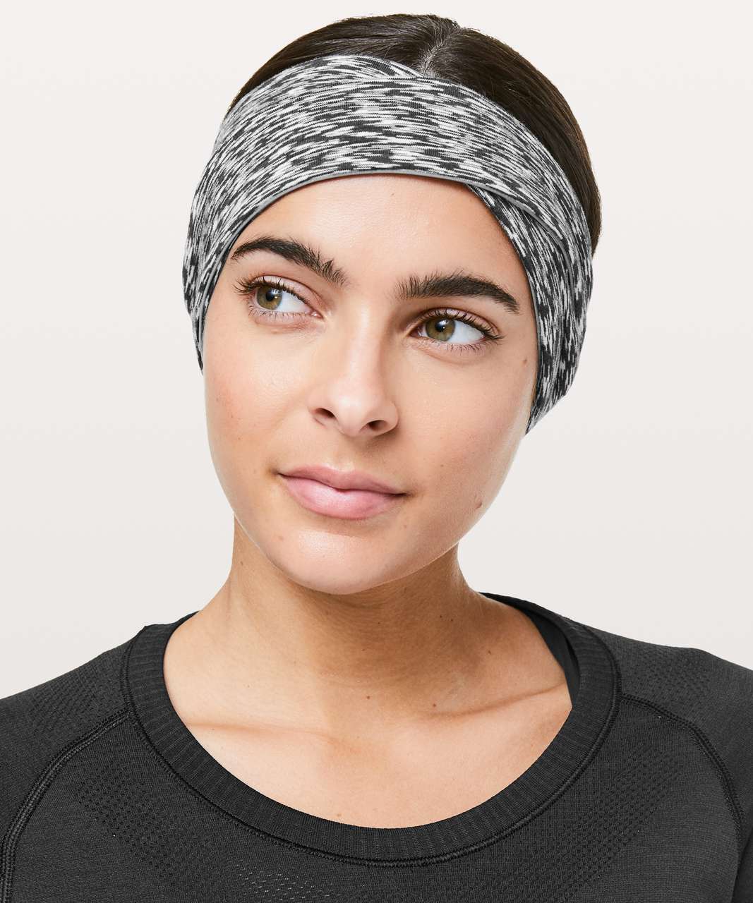 Lululemon Cross Chill Run Earwarmer - Spaced Out Space Dye Black White