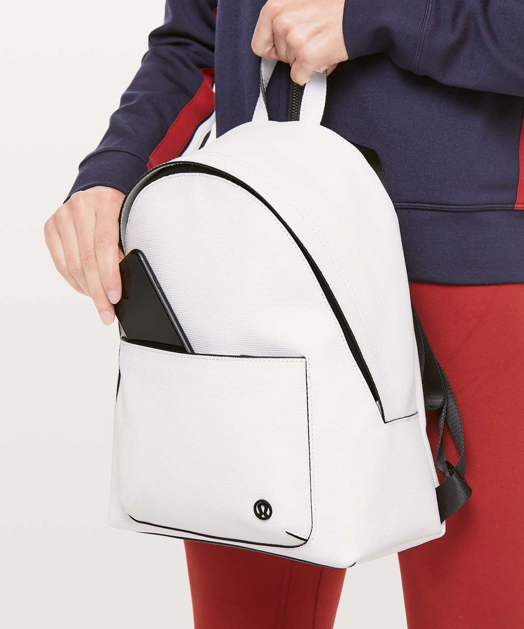 Lululemon Return To Form Backpack - White / Black