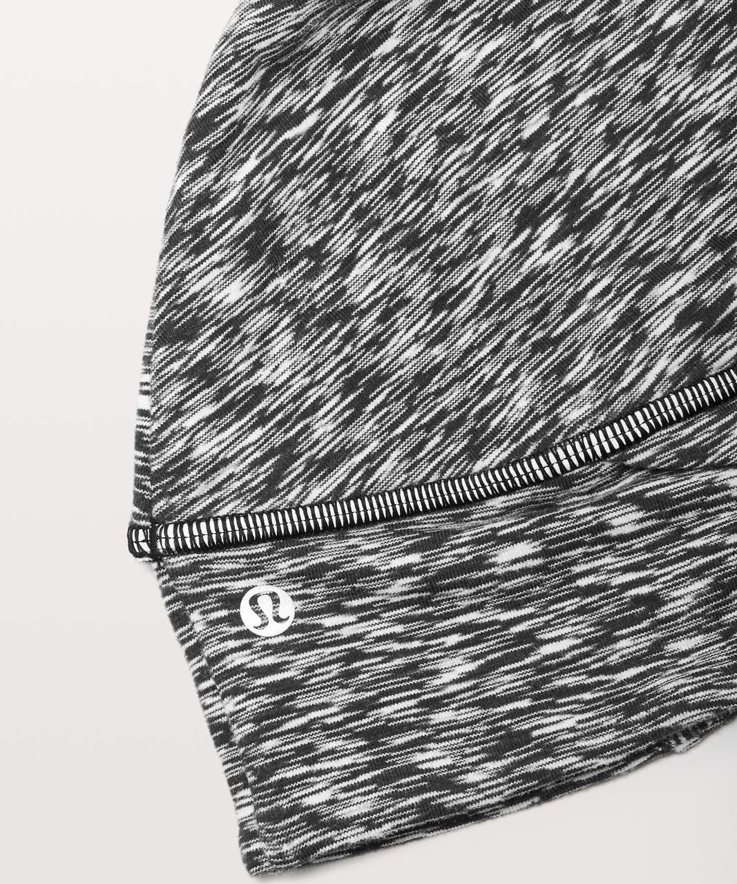 Lululemon Cross Chill Run Beanie - Spaced Out Space Dye Black White