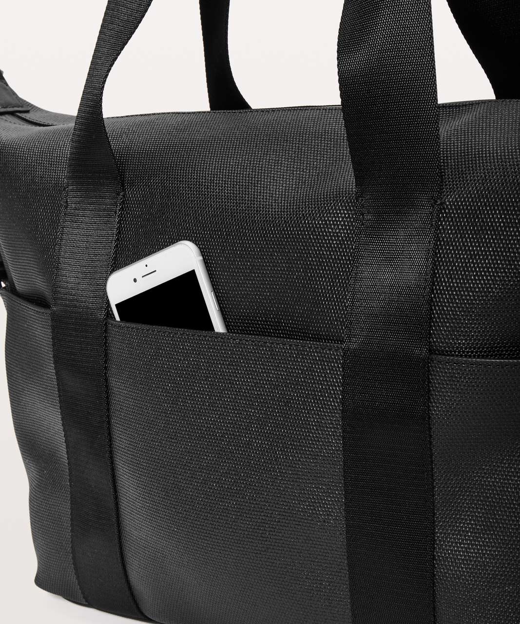 Lululemon Return To Form Duffel - Black