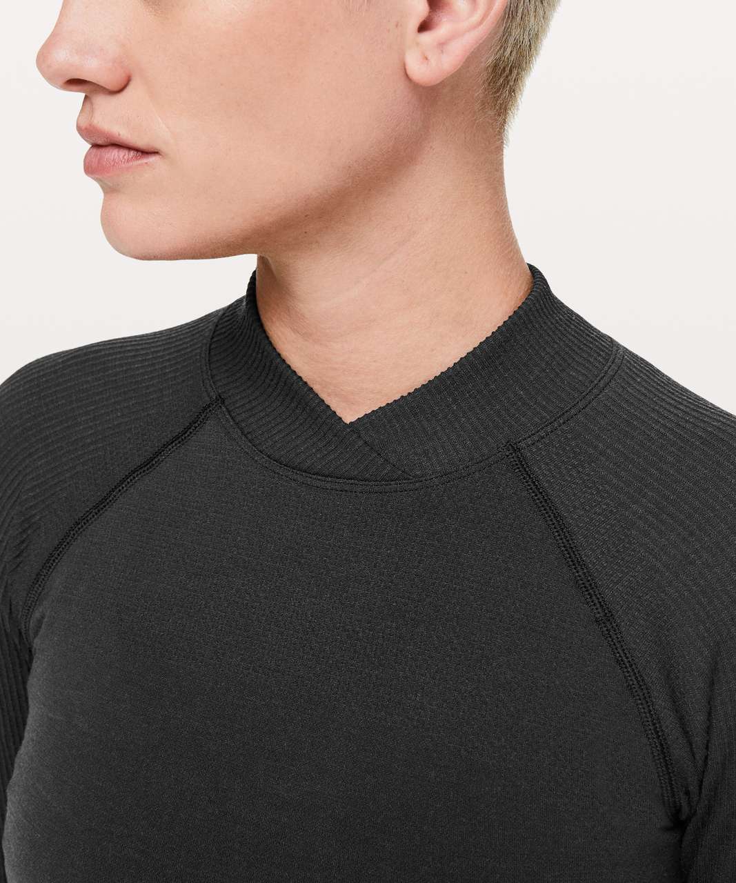 Lululemon Keep The Heat Thermal Long Sleeve - Black (First Release)