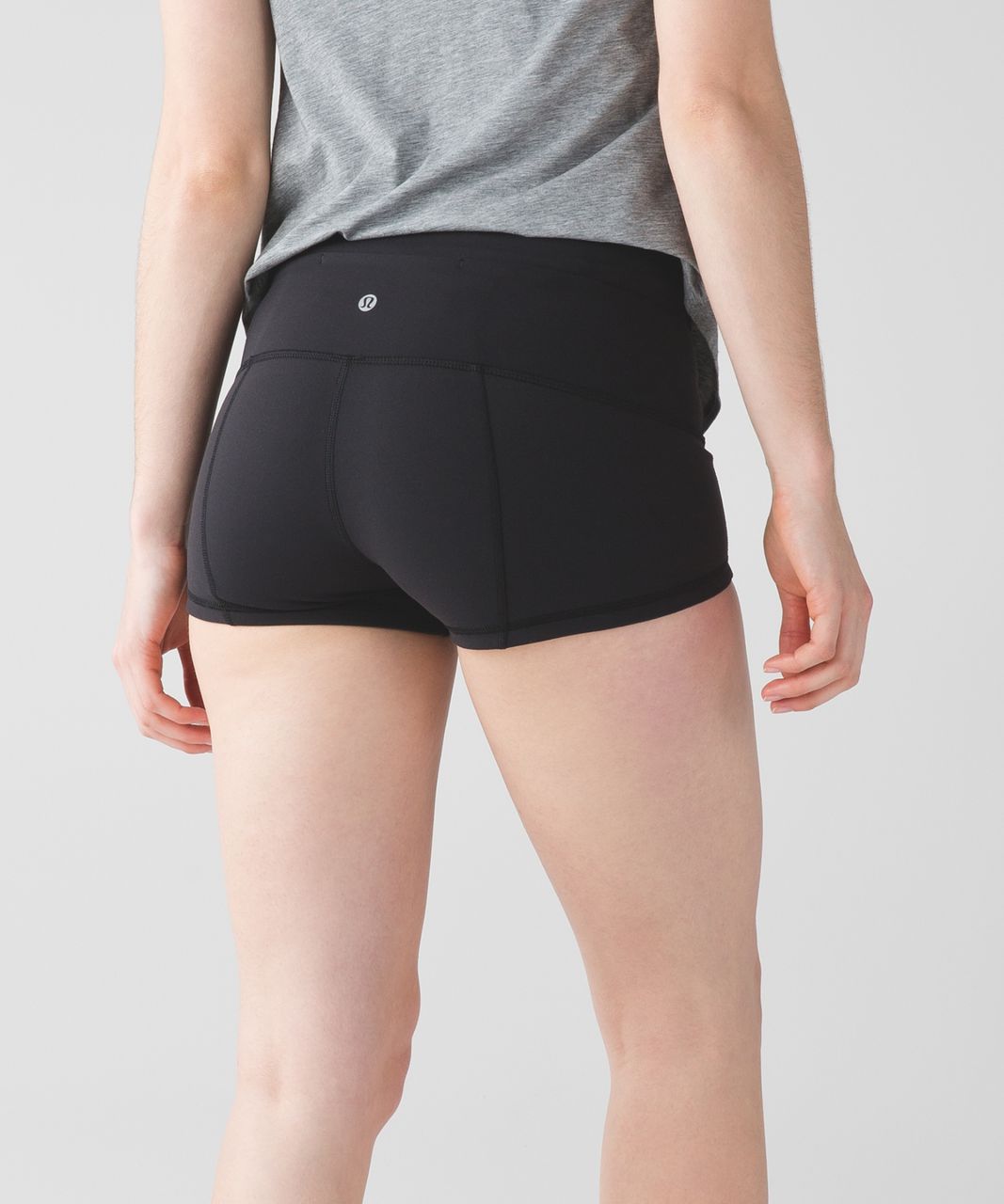 lululemon wunder shorts