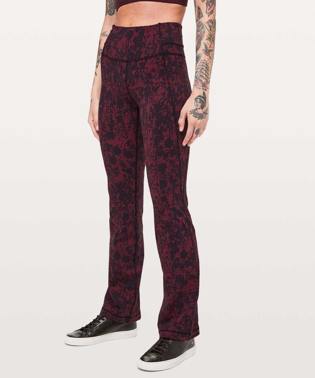 Lululemon Groove Pant Bootcut 32" - Scatter Blossom Jacquard Garnet Black