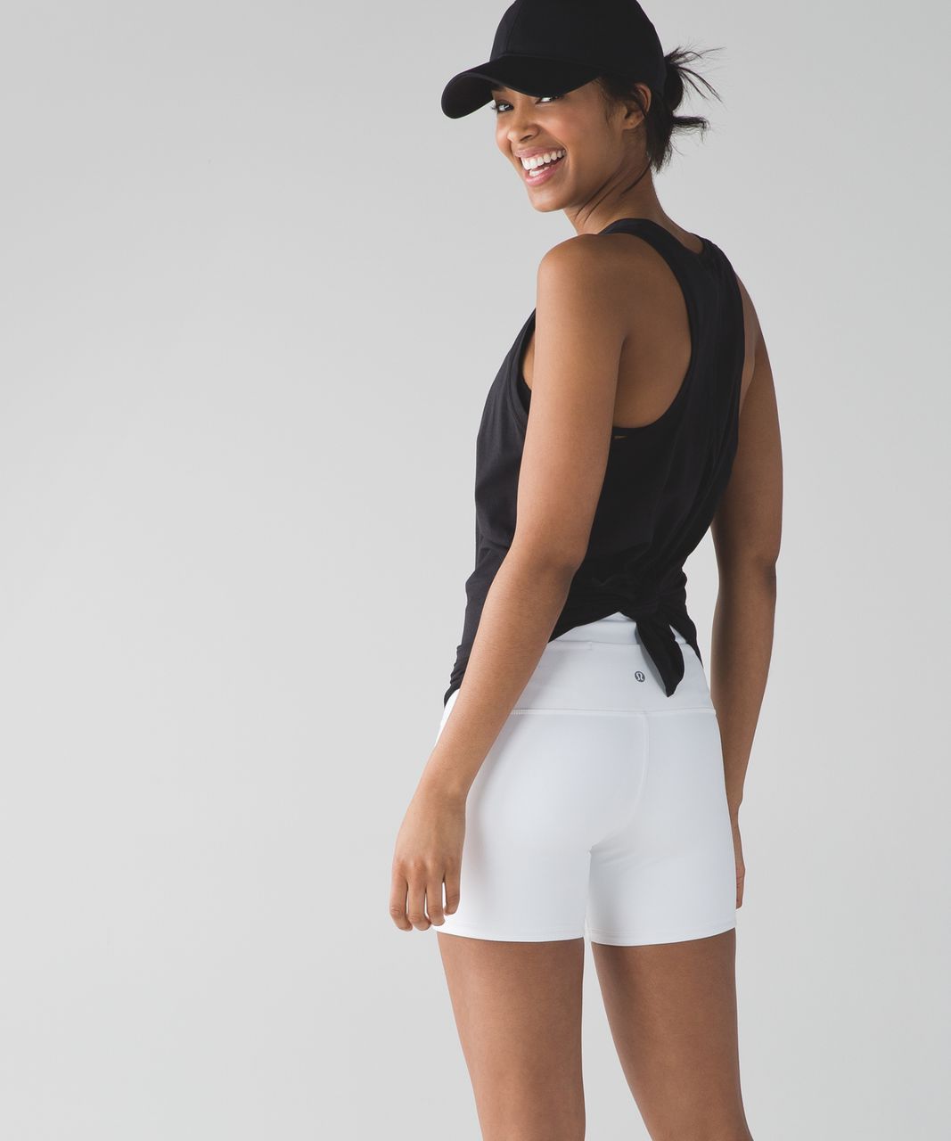 Lululemon Wunder Short 5" - White