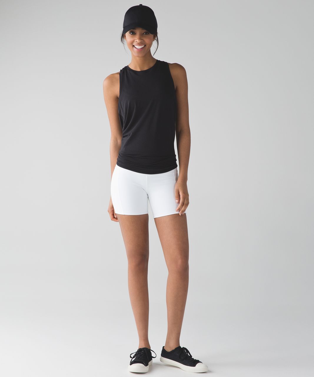 Lululemon Wunder Short 5 - Black - lulu fanatics