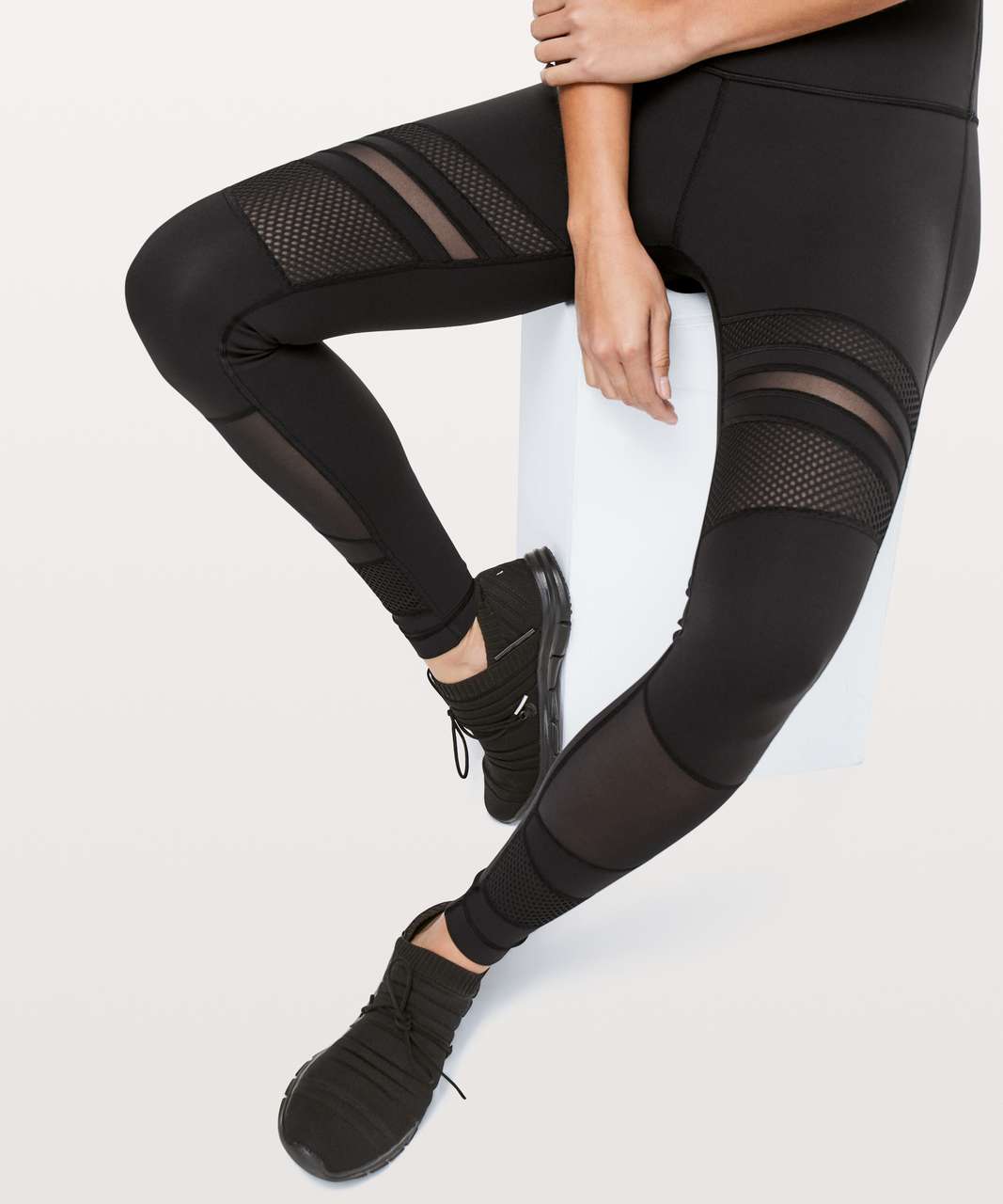 lululemon black mesh leggings