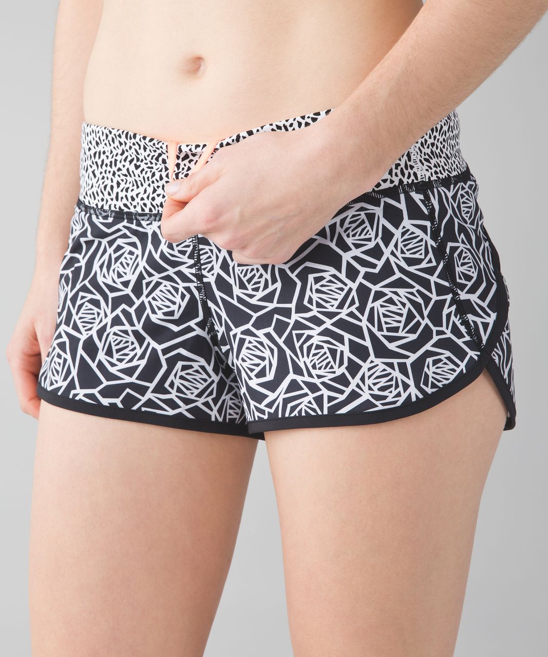 Lululemon Speed Short - Posey Black White / Miss Mosaic Black / Black