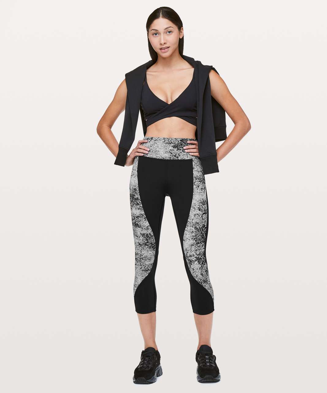 Lululemon Sweat & Repeat Crop *21" - Black / Serigraph Starlight Black Multi