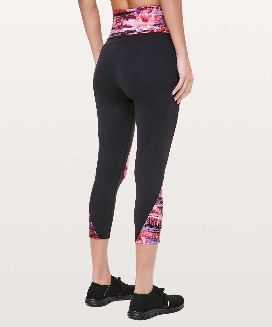 Lululemon Sweat & Repeat Crop *21" - Black / Dahliascape Multi