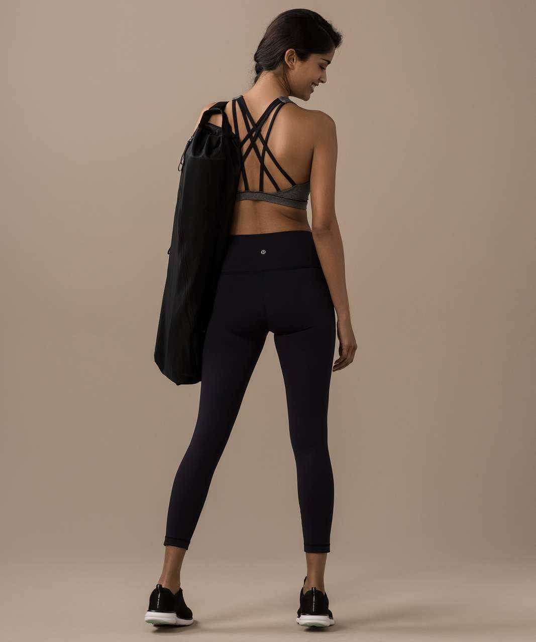 Lululemon Free To Be Serene Bra - Heathered Black / Black