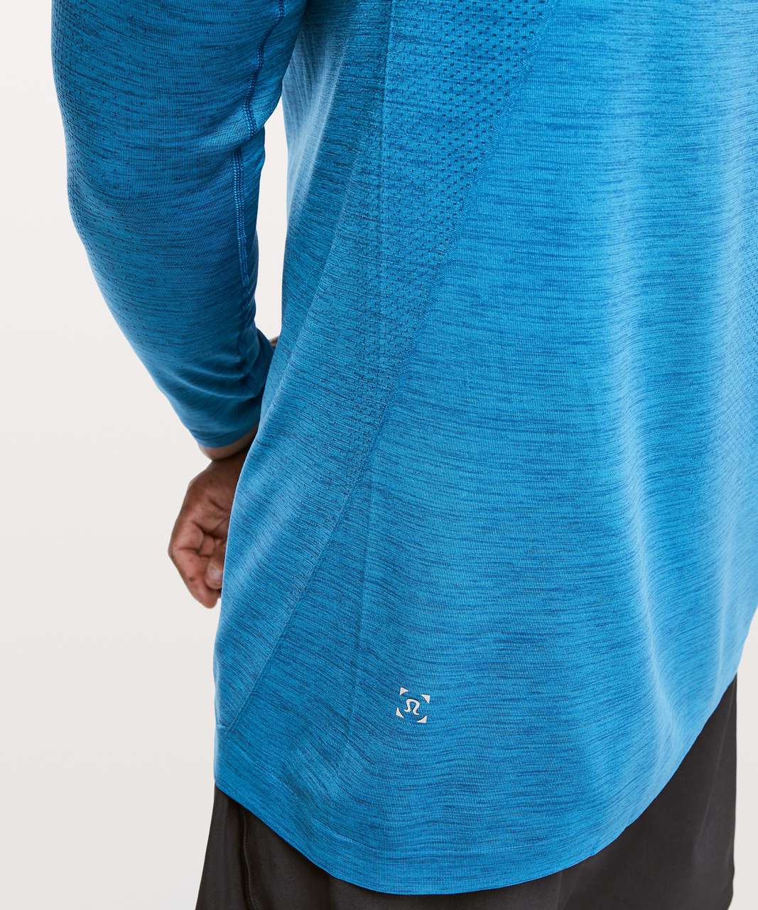 Lululemon Metal Vent Tech Pullover Hoodie - Dark Royal / Baltic Blue