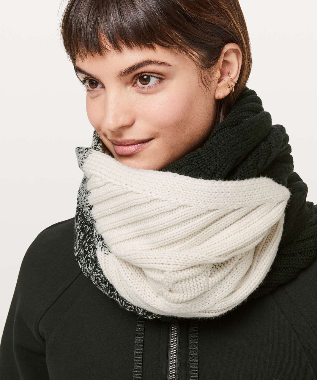 Lululemon Twisted Bliss Scarf - Black / Angel Wing