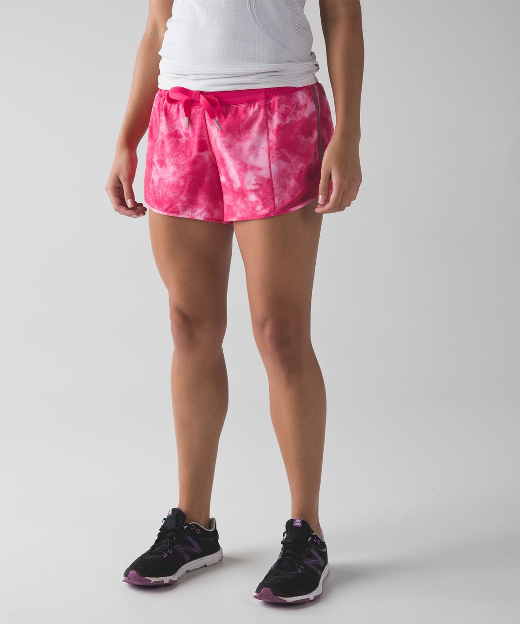 Lululemon Hotty Hot Short - Tidal Trip Boom Juice / Boom Juice