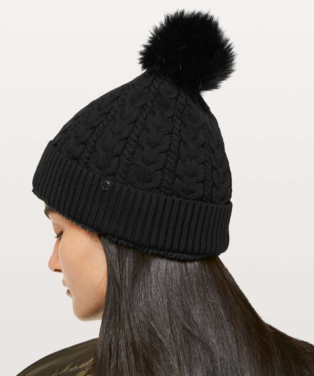 Lululemon Show Me The Sherpa Beanie - Black