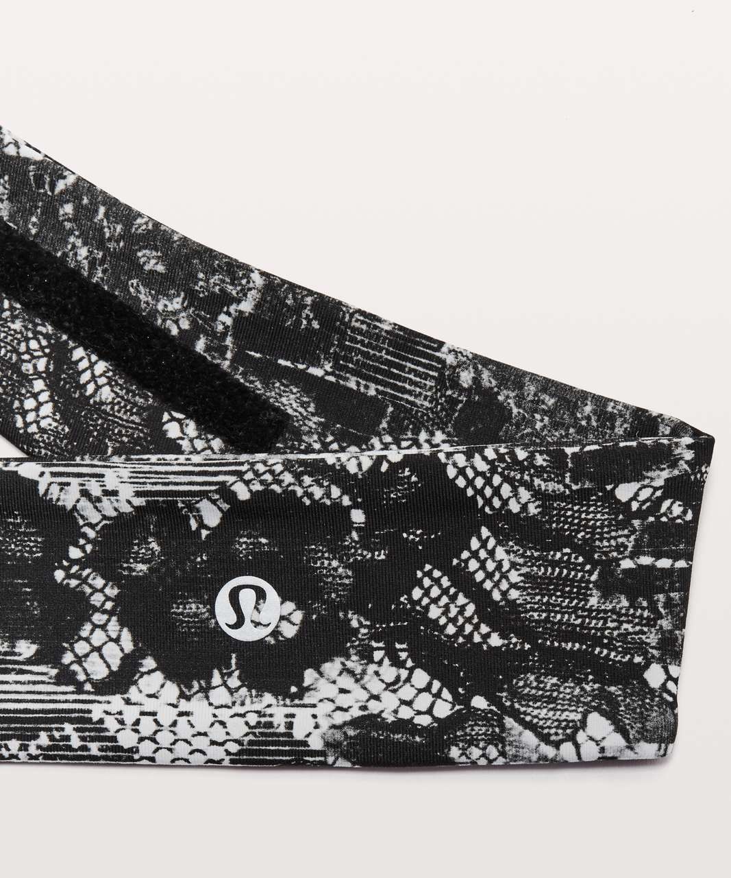 Lululemon Fly Away Tamer Headband II - Masked Lace Starlight Black