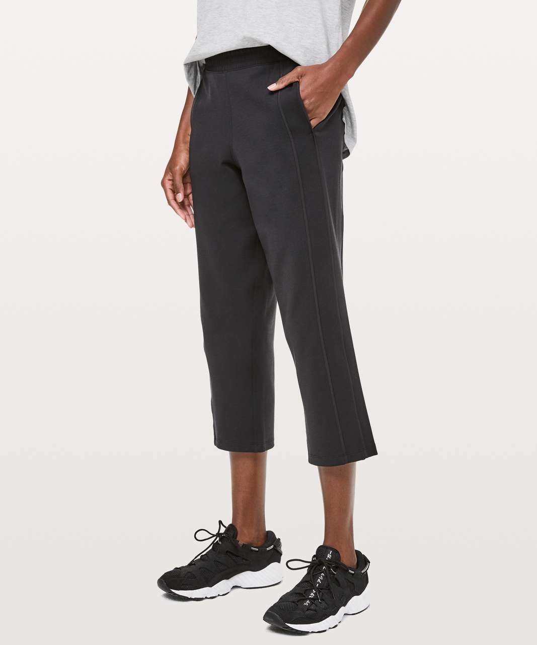 Lululemon Light Stride Crop Running Pants Black Pockets Pull On