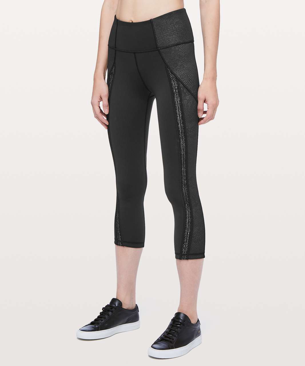 lululemon power lines crop