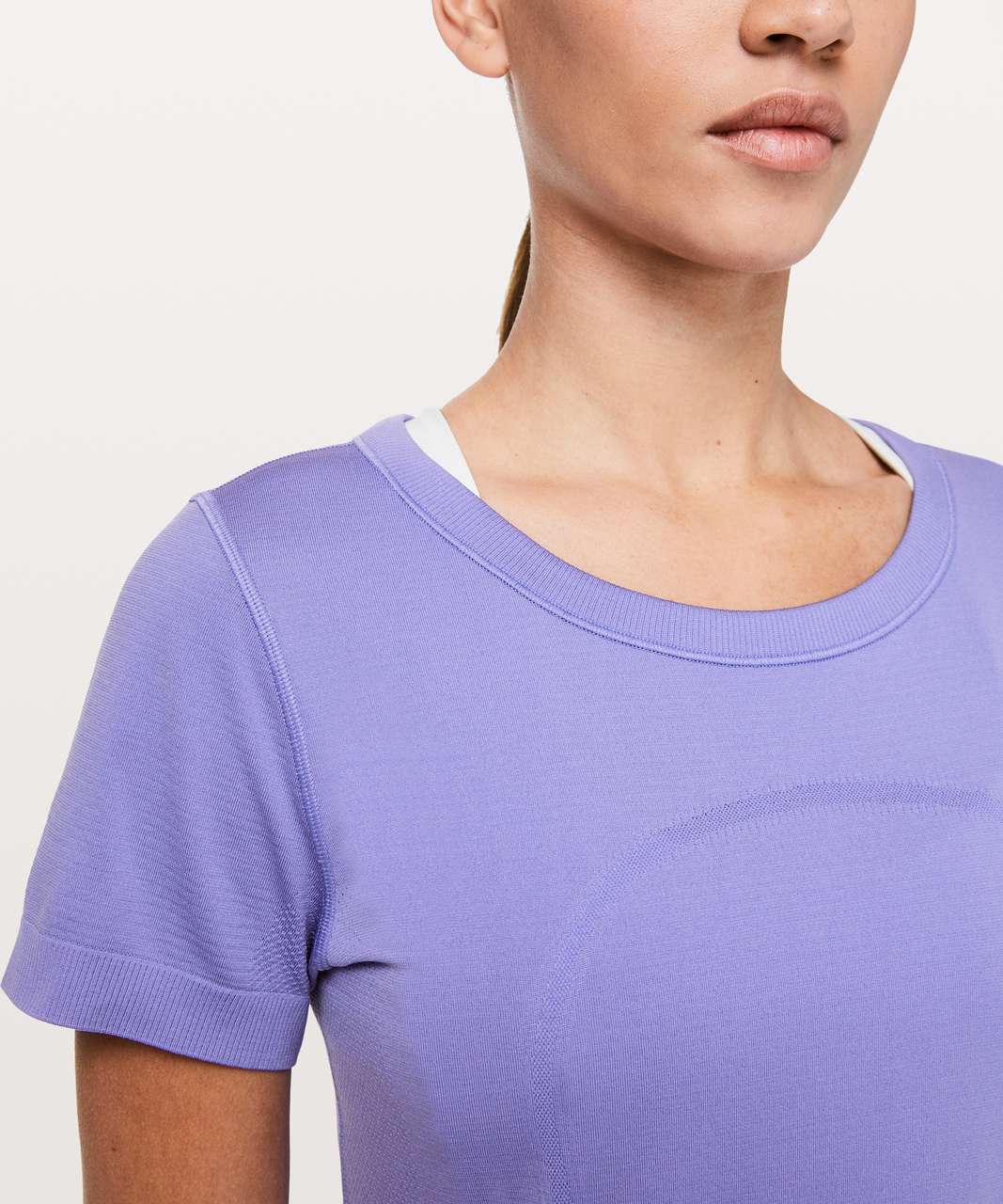 LULULEMON SWIFTLY BREATHE SHORT SLEAVE TOP WISTERIA PURPLE SIZE-4/XS-6/S  NEW