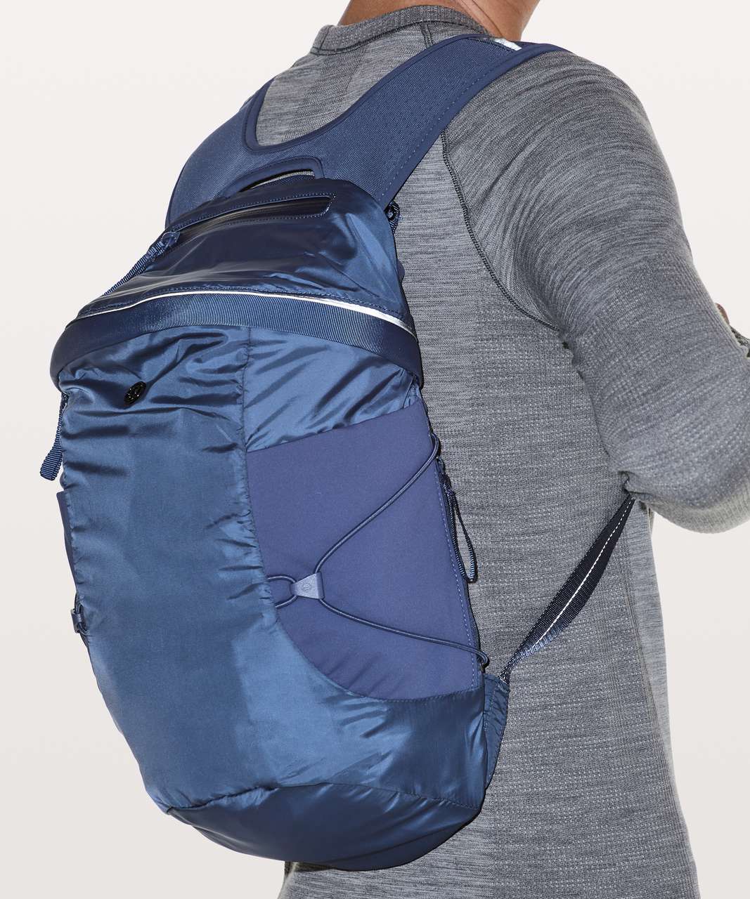 Lululemon Run All Day Backpack II *13L - Gatsby Blue