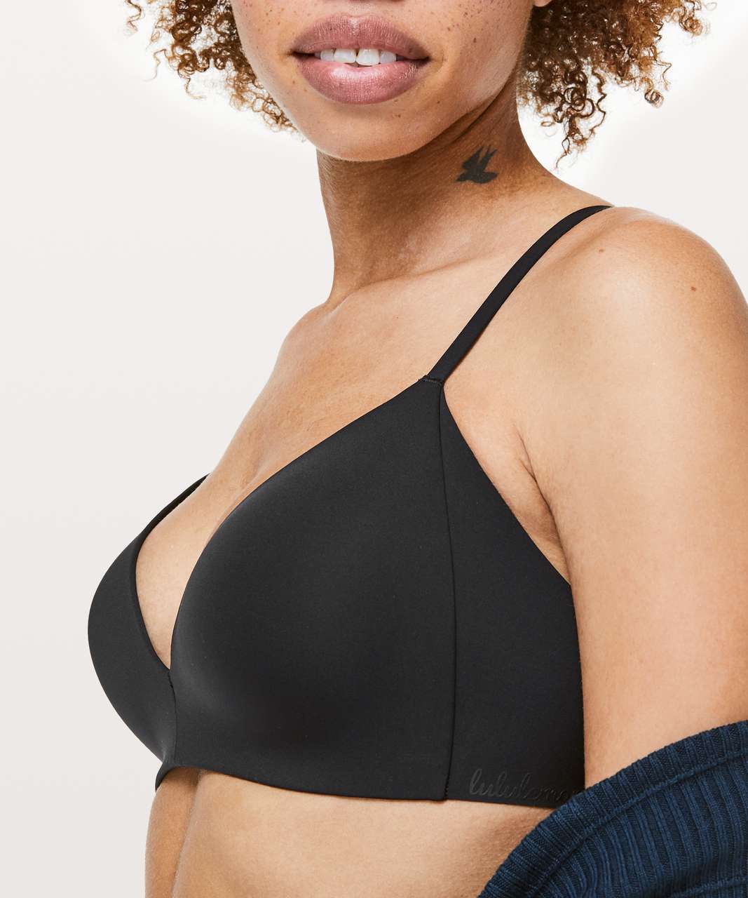 Lululemon Take Shape 32C Wireless Bra Soft Sand Tan 9217