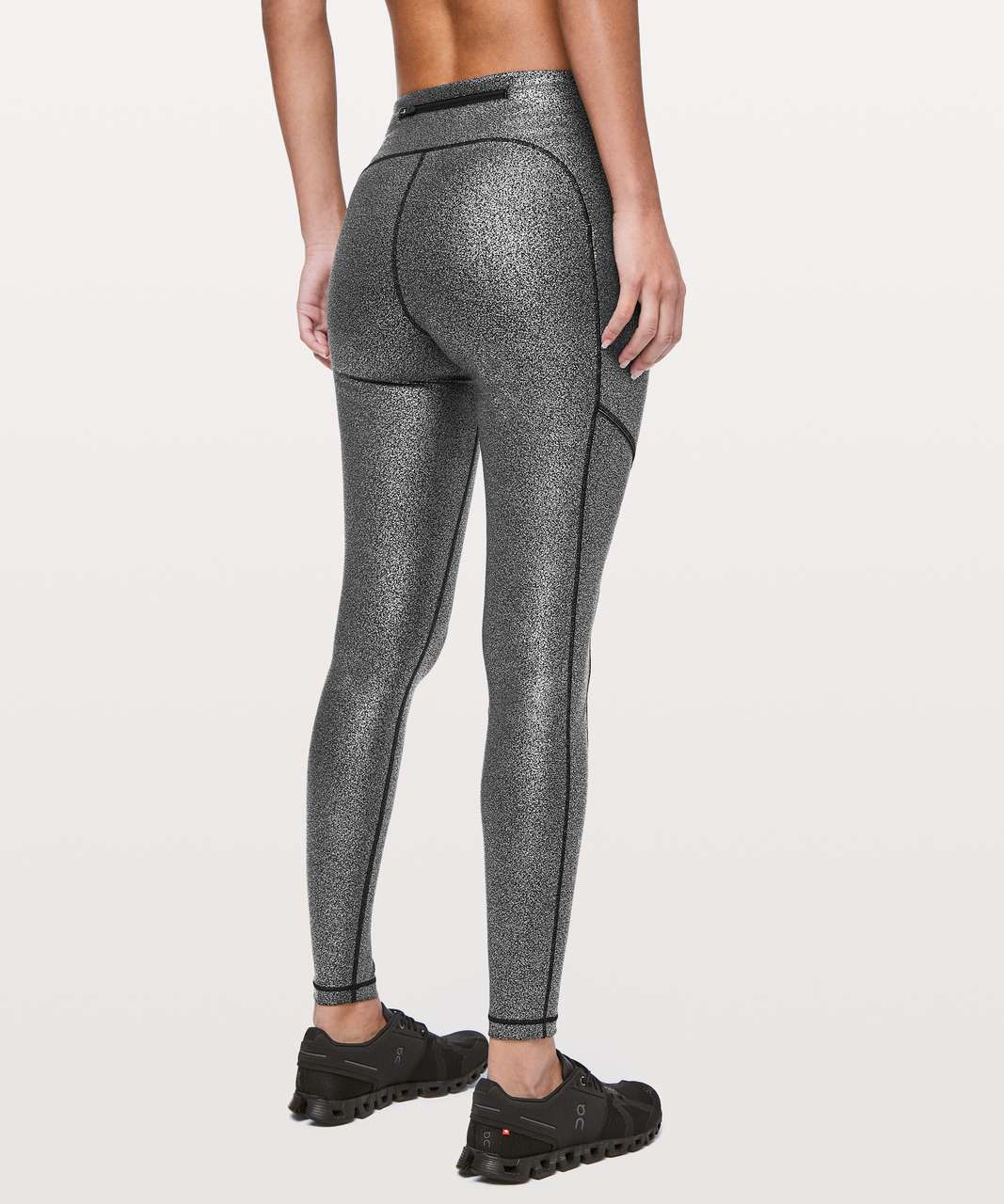 Review: Lululemon Speed Wunder Tight * Nulux Electrobeam