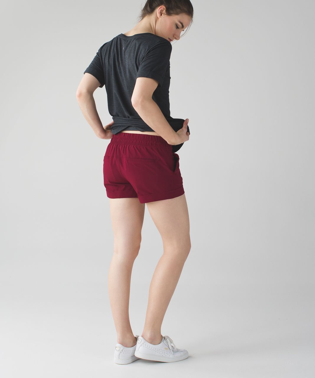 Lululemon Spring Break Away Short II - Rosewood