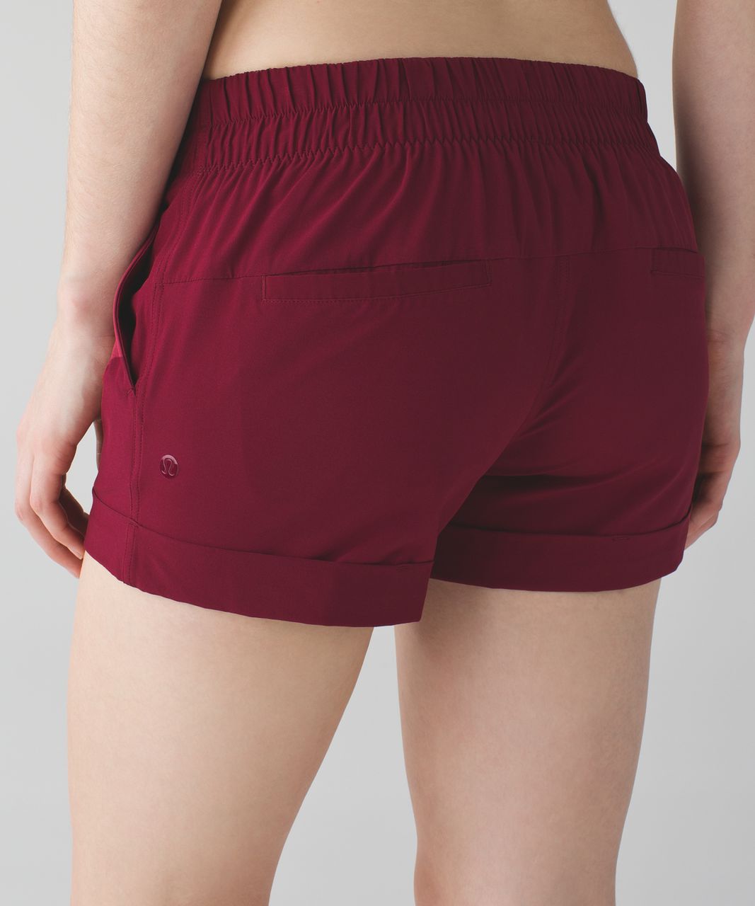 Lululemon Spring Break Away Short II - Rosewood