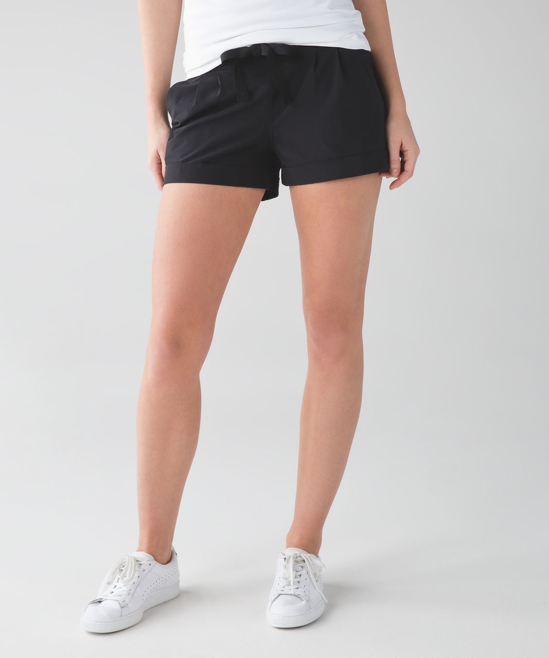 Lululemon Spring Break Away Short II - Black