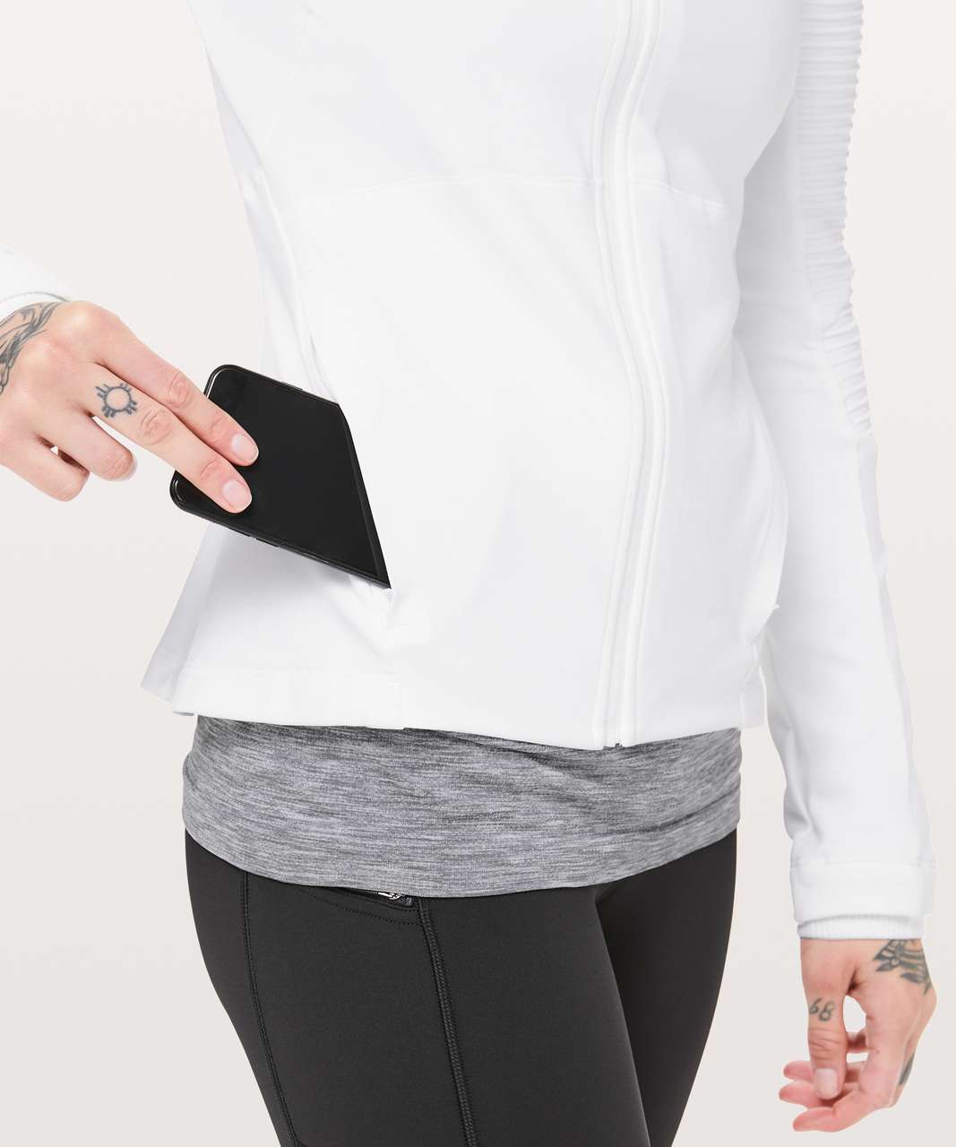 Lululemon Chill Going Strong Jacket - White