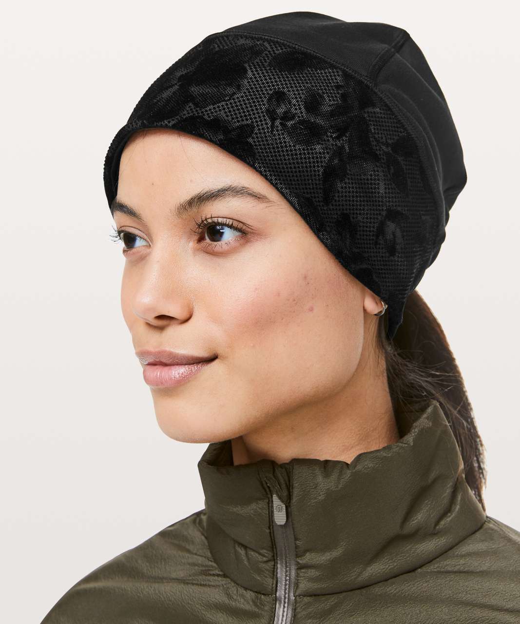 Lululemon Forget The Shivers Beanie - Black / Silver Reflective