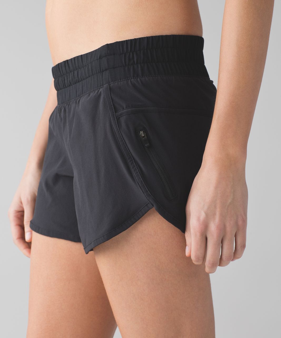 Lululemon Tracker Short IV - Black