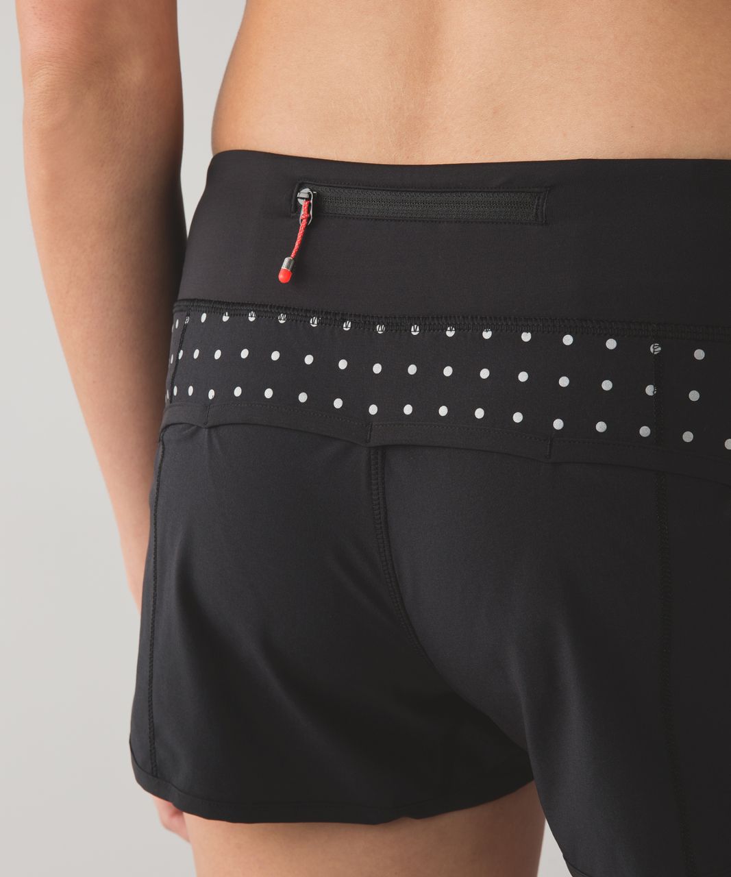 Lululemon Speed Short - Black (Reflective Dots)