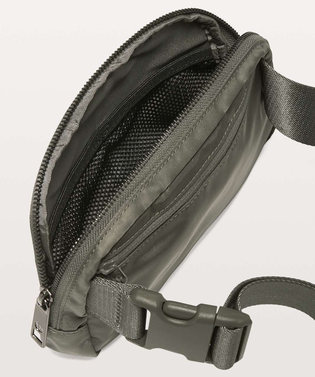 Lululemon On The Move Everyday Backpack Grey Sage 2.0