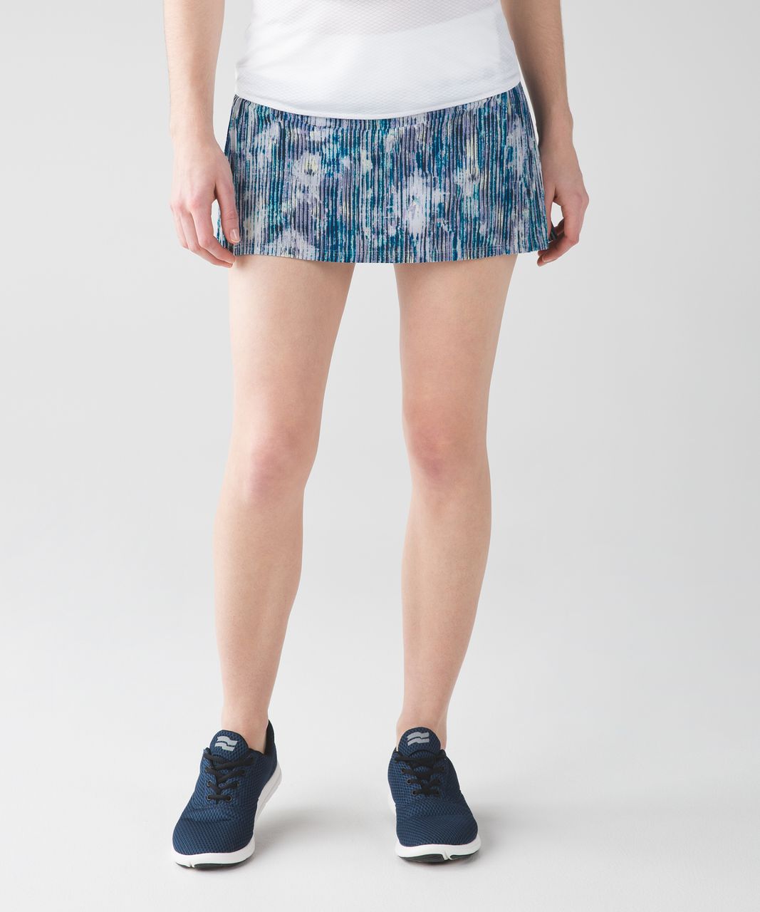 Lululemon Time To Shine Skirt - Blurry Belle Multi / White / Tink Stripe Battleship White