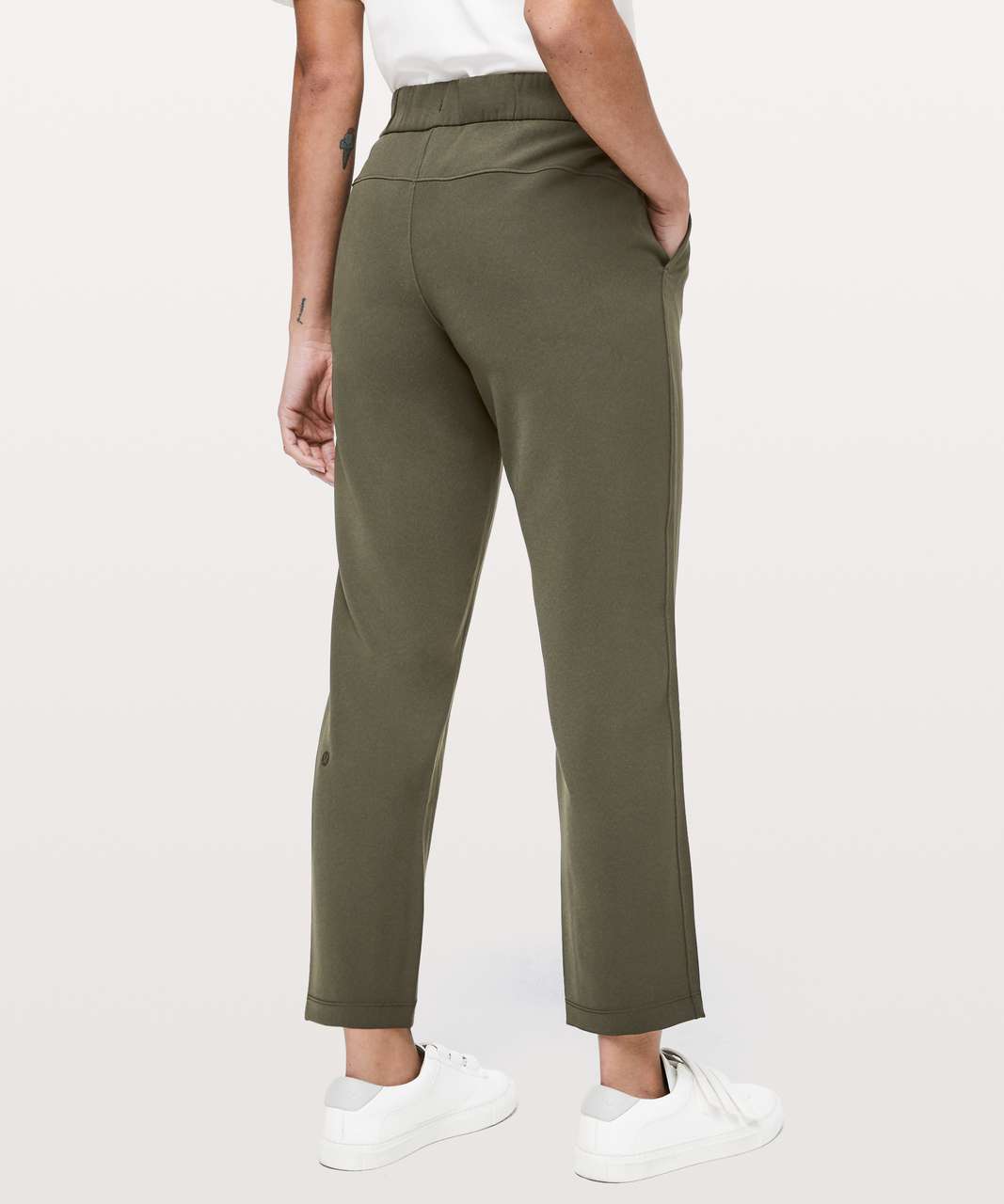 Lululemon On The Fly Pant *Woven 28 - Dark Olive - lulu fanatics