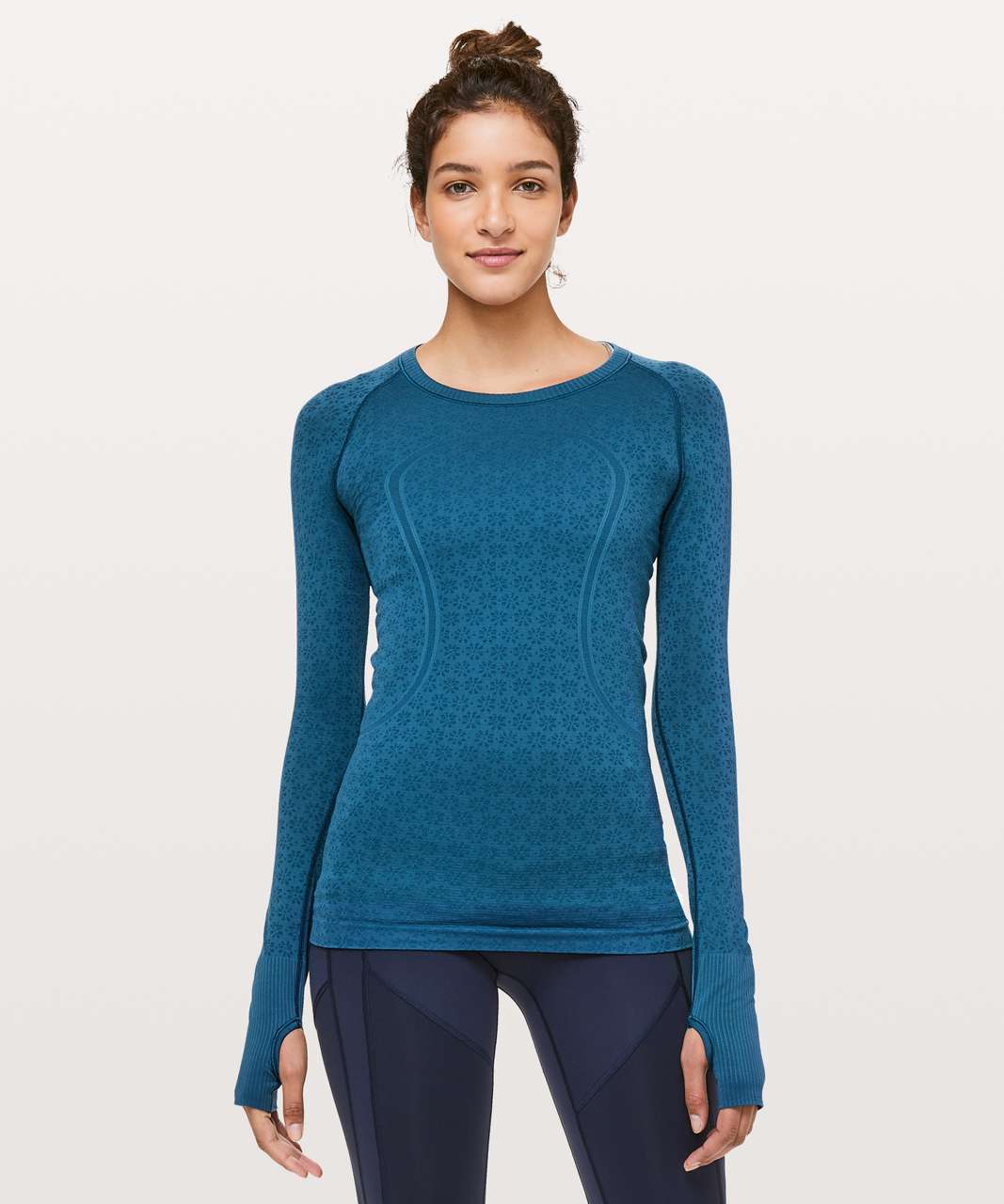 Lululemon Swiftly Tech Long Sleeve Crew - Carbon Blue / Carbon Blue