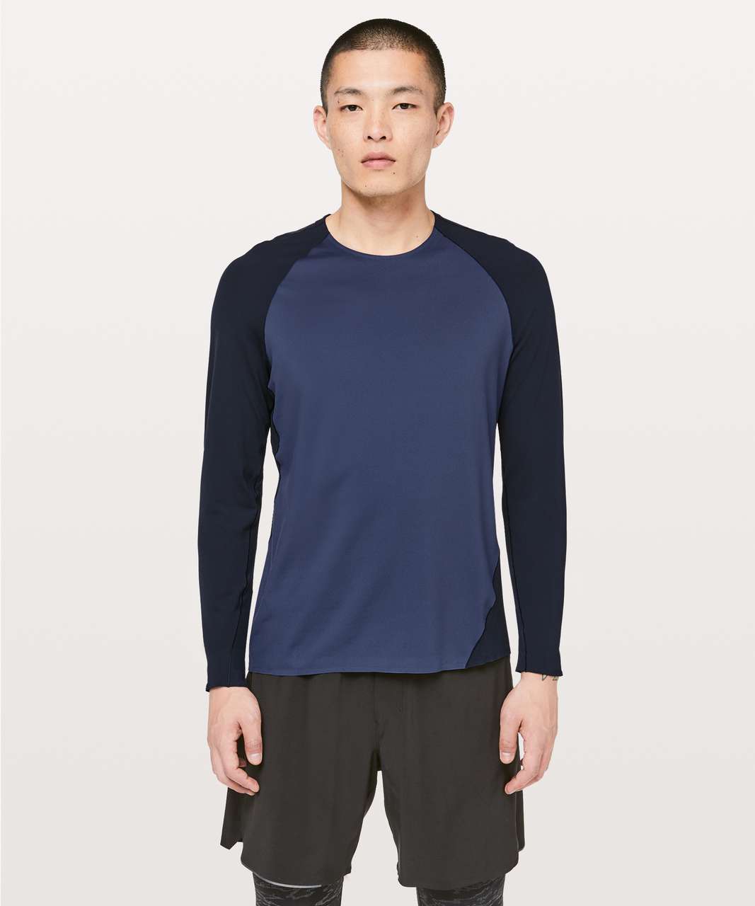 Lululemon Focal Point Long Sleeve - Gatsby Blue / True Navy