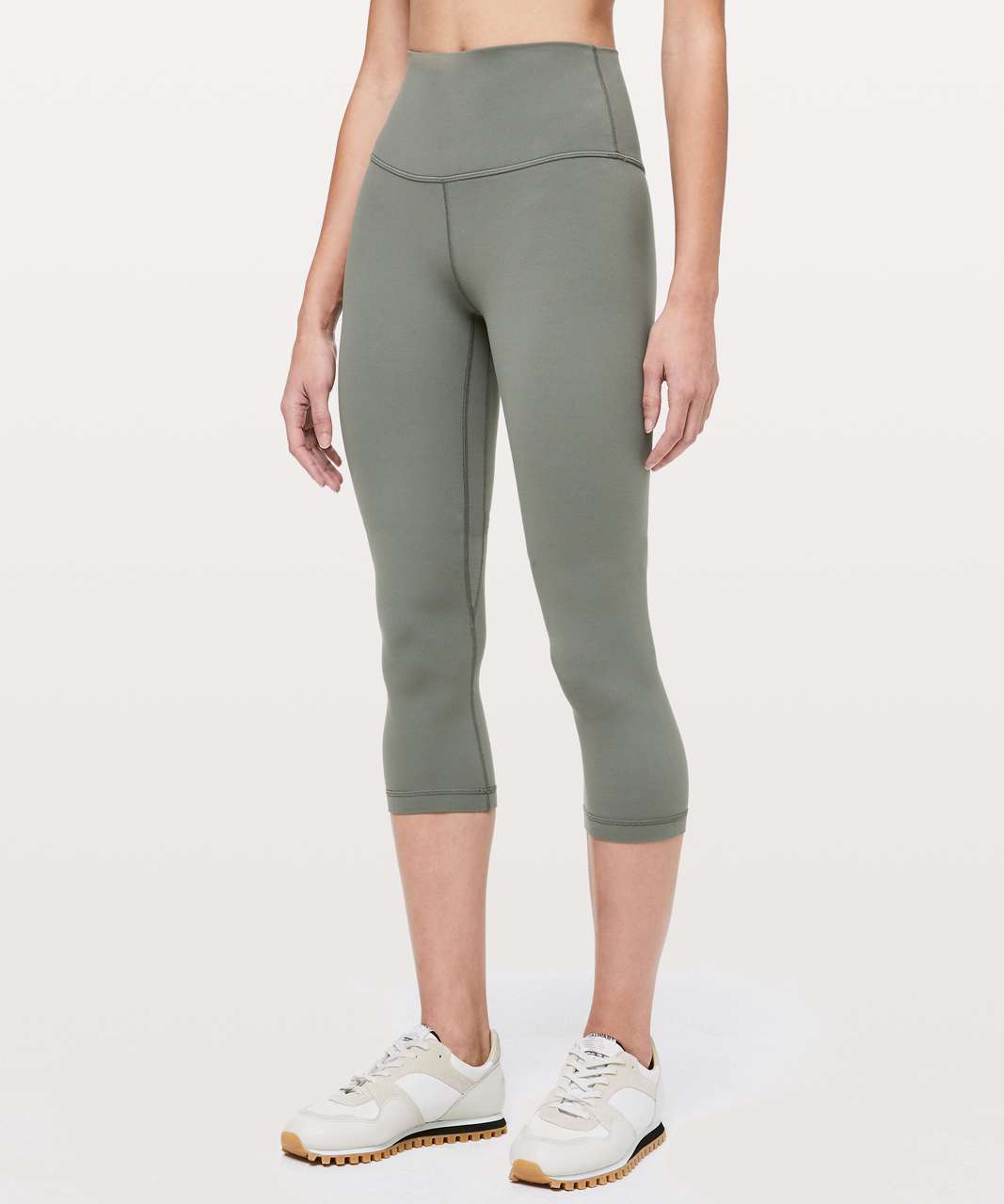 Can't be happier that I snagged some grey sage aligns on Merc. Paired with  submarine and issa look👀 : r/lululemon