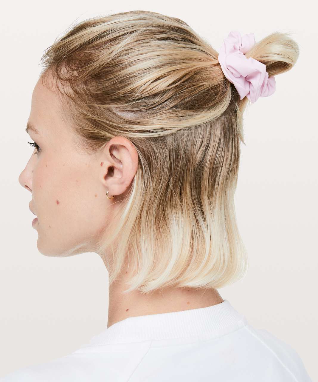 Lululemon Uplifting Scrunchie - Blissful Pink