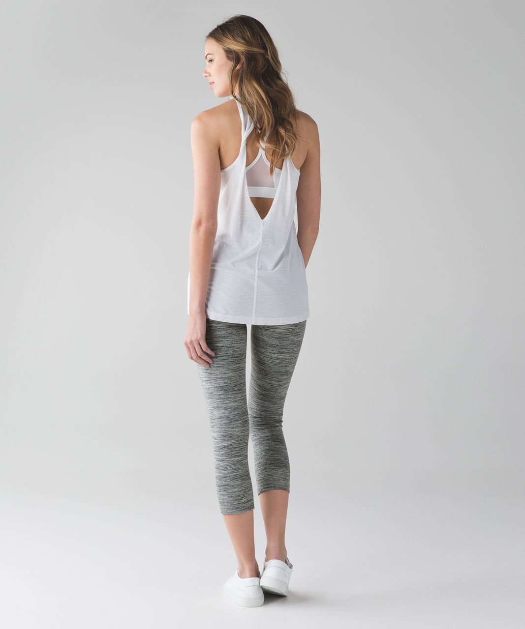 lululemon athletica, Pants & Jumpsuits, Lululemon Light Gray Space Dye Wunder  Under Leggings Size 6