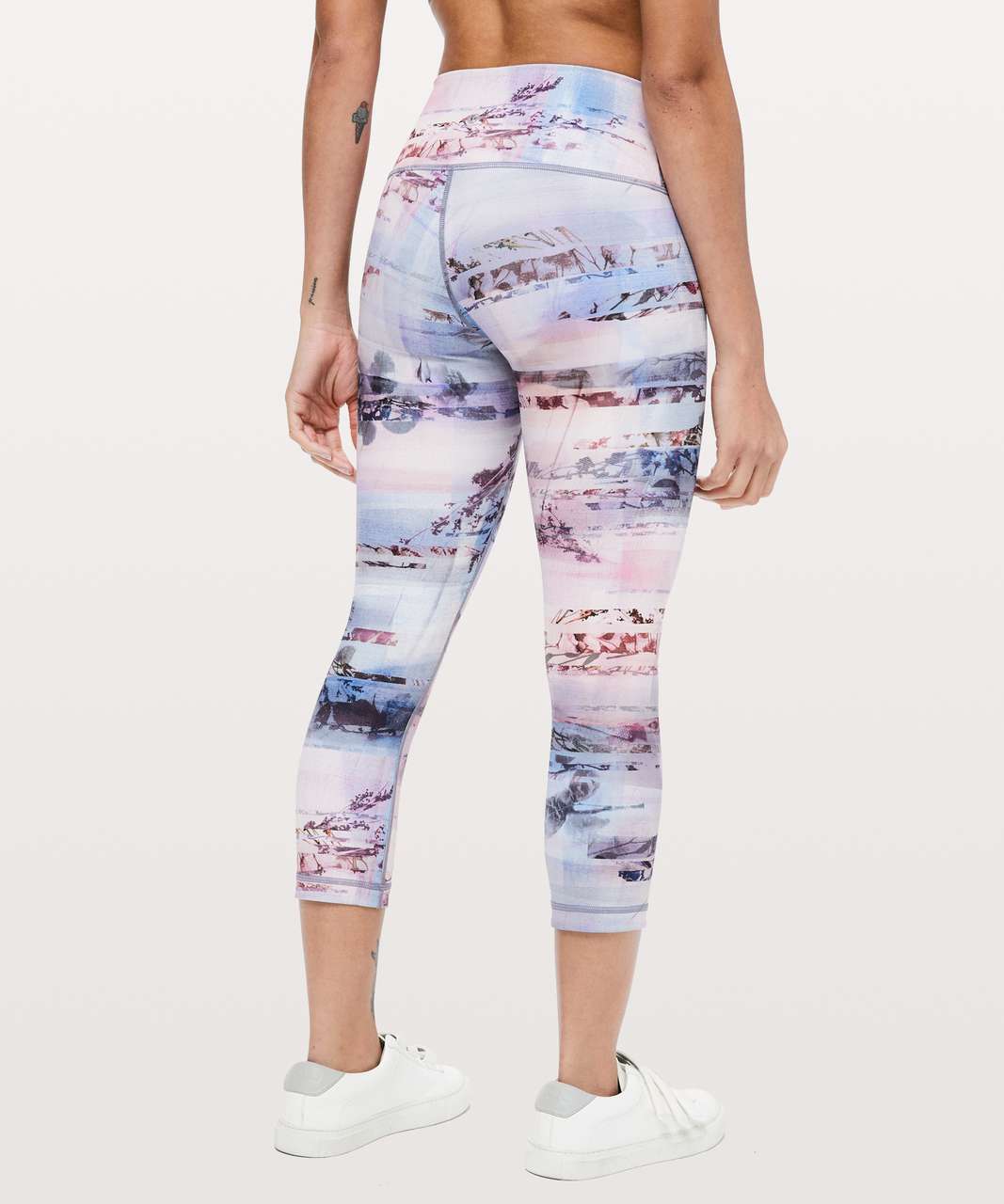 Lululemon Wunder Under Crop (High-Rise) *Full-On Luxtreme 21" - Sunrise Silhouette Multi