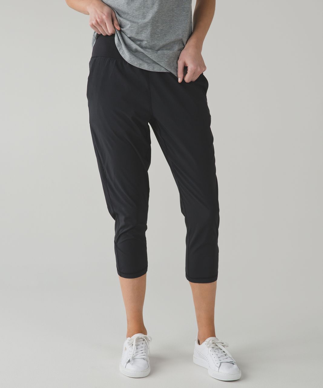 Lululemon Tranquil Crop - Black - lulu 