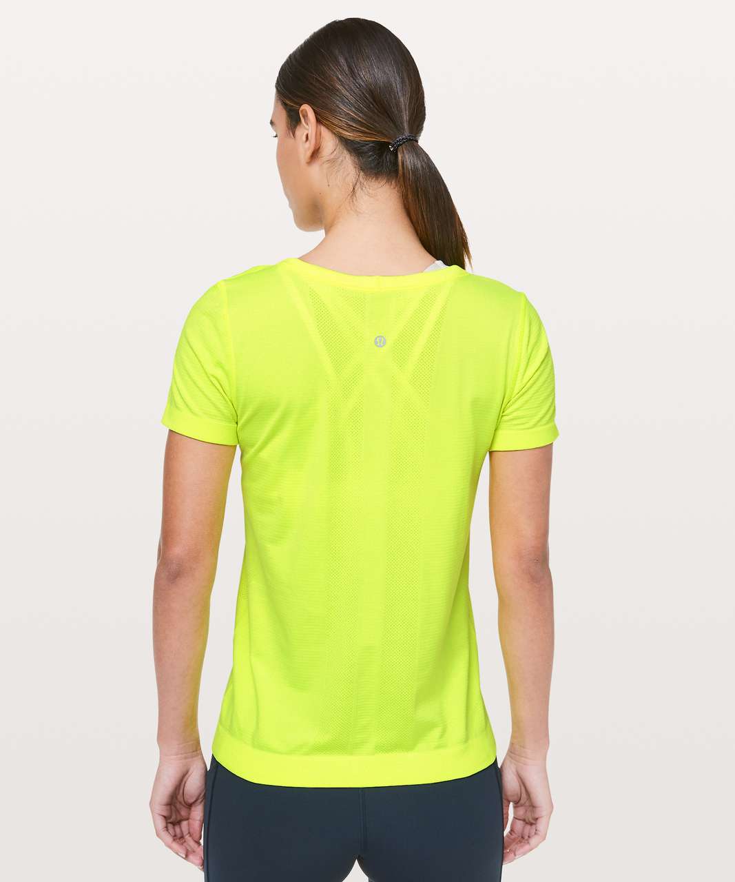 Lululemon Swiftly Tech Short Sleeve (Breeze) *Relaxed Fit - Ray / Ray