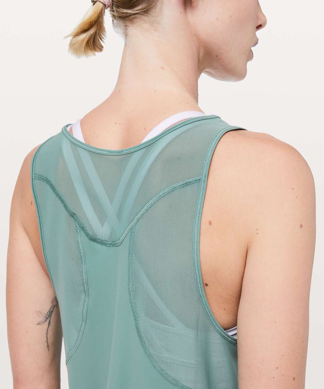 Lululemon Sculpt Tank II - Frosted Pine