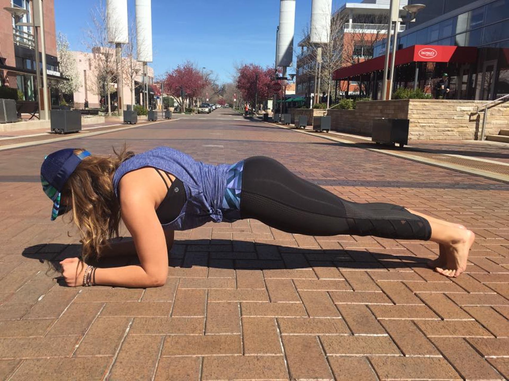 Lululemon In Bramalea City Centerpoint