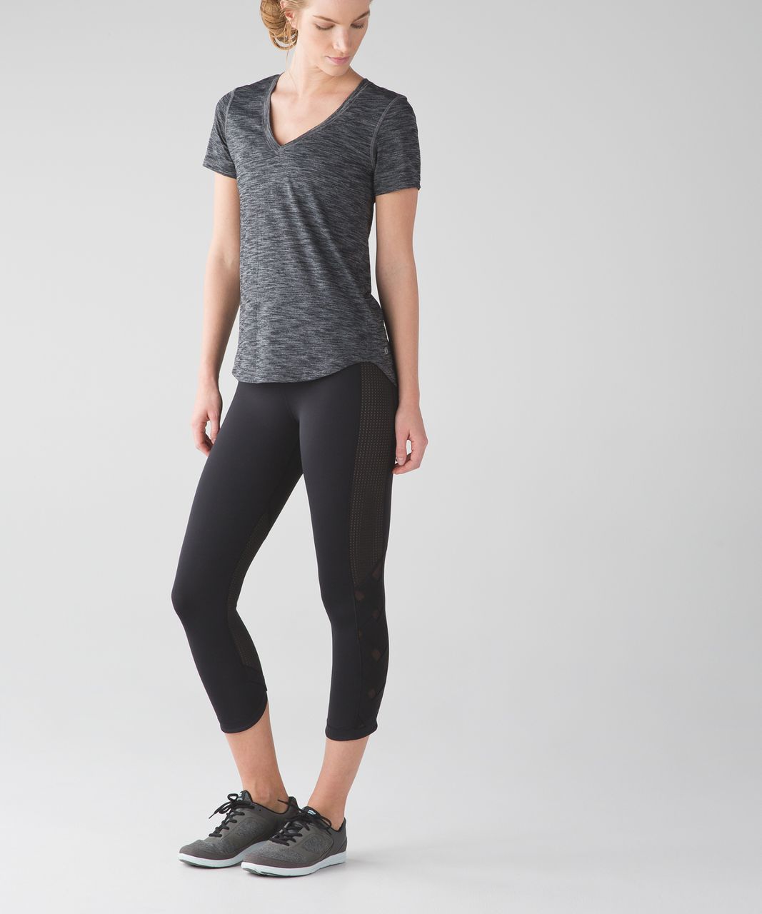 Lululemon Var-City Crop - Black - lulu fanatics